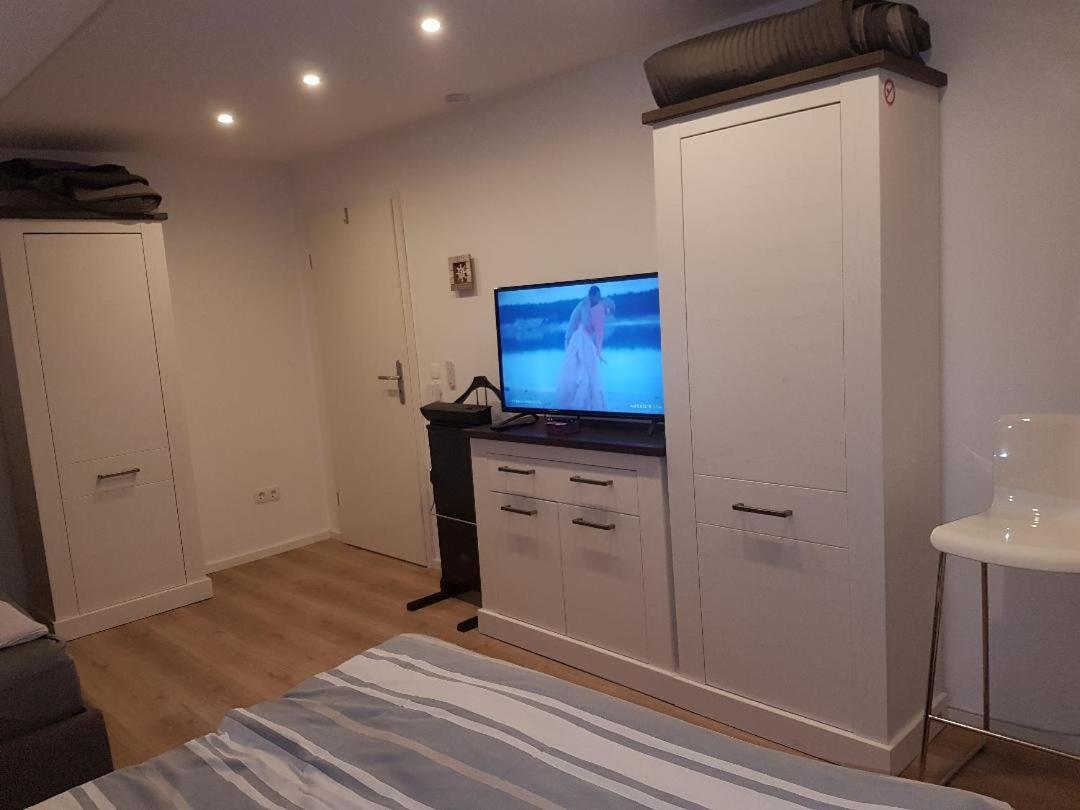 Ferienwohnung Rhein-Main Floersheim am Main Bagian luar foto