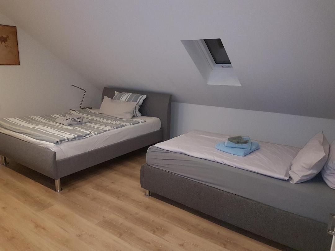 Ferienwohnung Rhein-Main Floersheim am Main Bagian luar foto